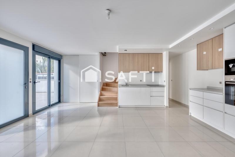 Maison - 97 m² - 4 pièces