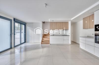 Maison - 97 m² - 4 pièces