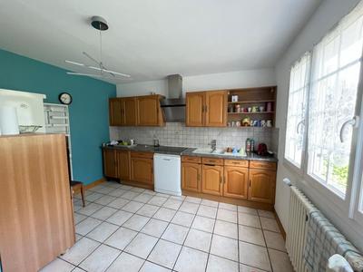 Maison - 102 m² - 5 pièces