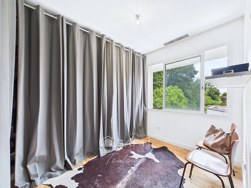 Maison - 169 m² - 7 pièces