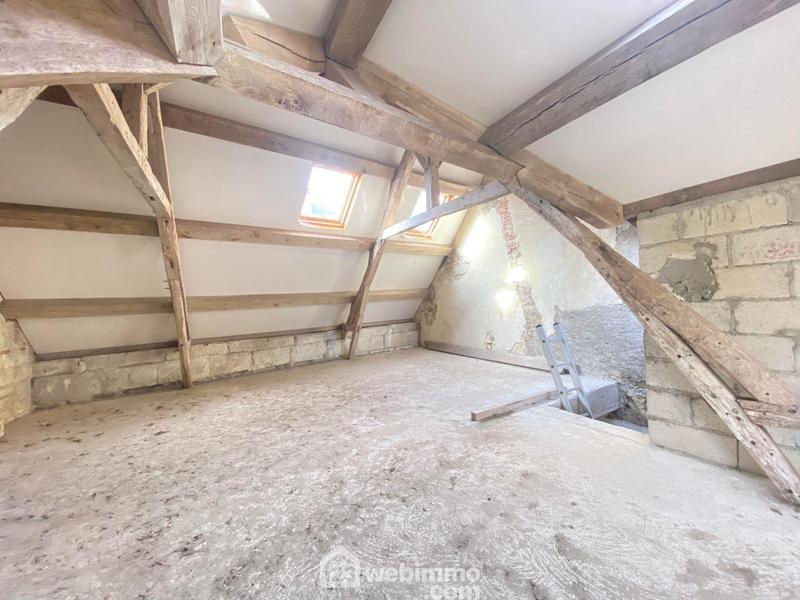 Maison de ville - 273 m² - 1 pièce