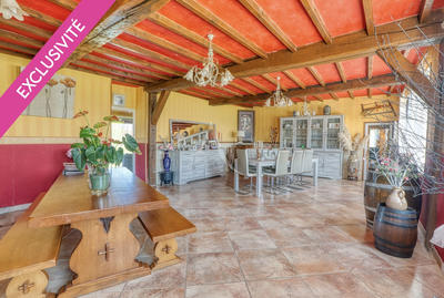 Maison - 291 m² - 8 pièces