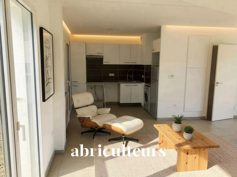 Maison - 73 m² - 3 pièces