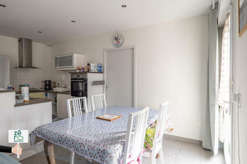 Maison - 95 m² - 4 pièces