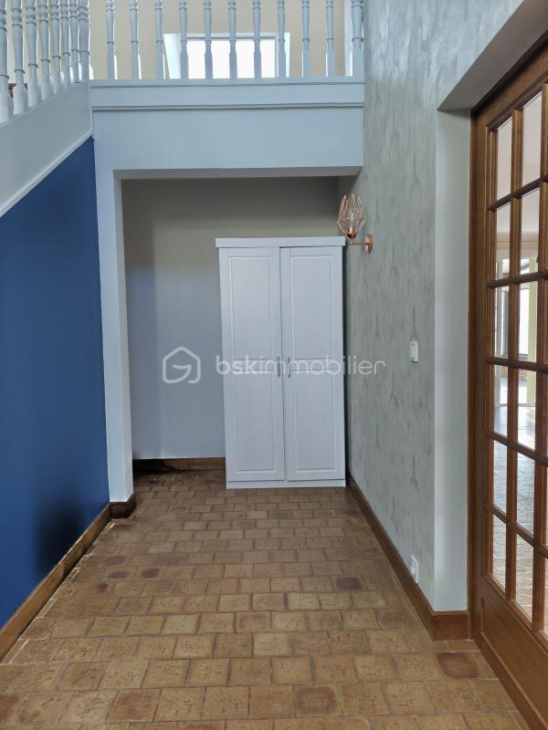 Maison traditionnelle - 163 m² - 7 pièces