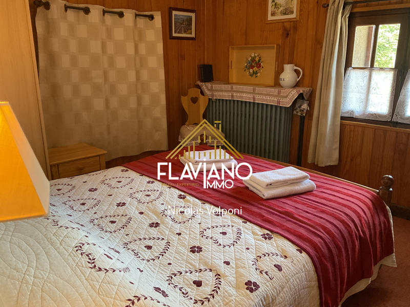 Propriété - 521 m² - 17 pièces