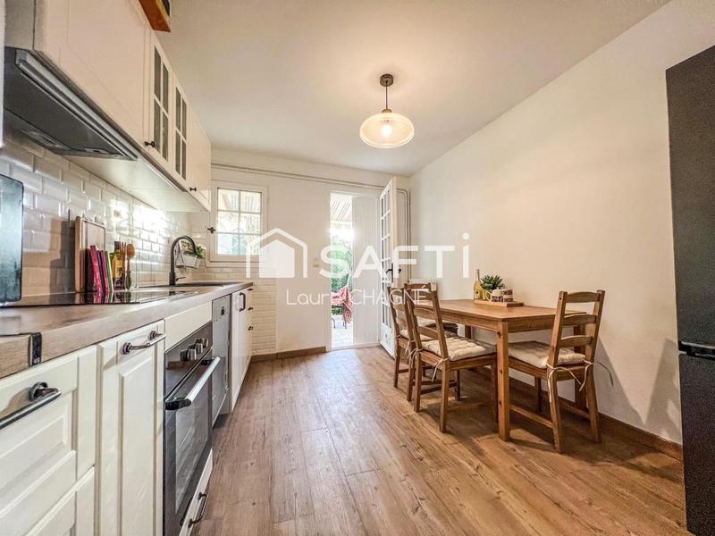 Maison - 111 m² - 4 pièces