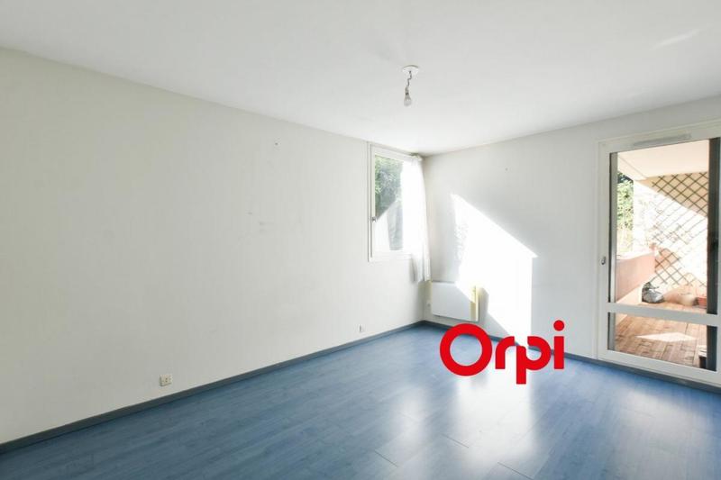 Appartement - 65 m² - 2 pièces