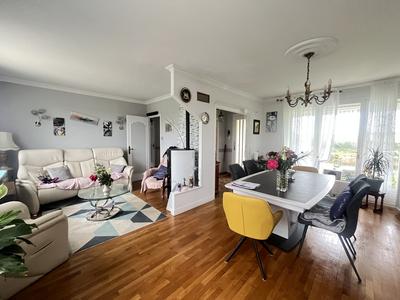 Maison - 113 m² - 4 pièces