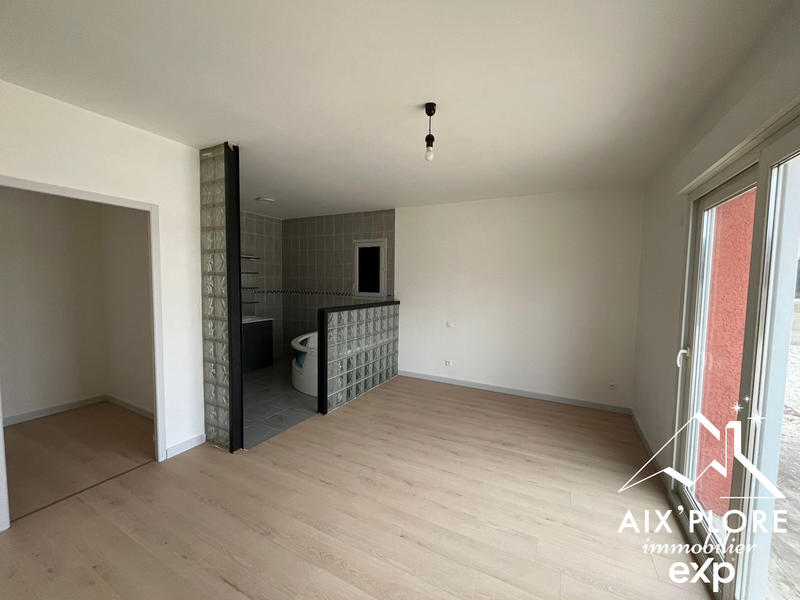 Maison - 180 m² - 6 pièces