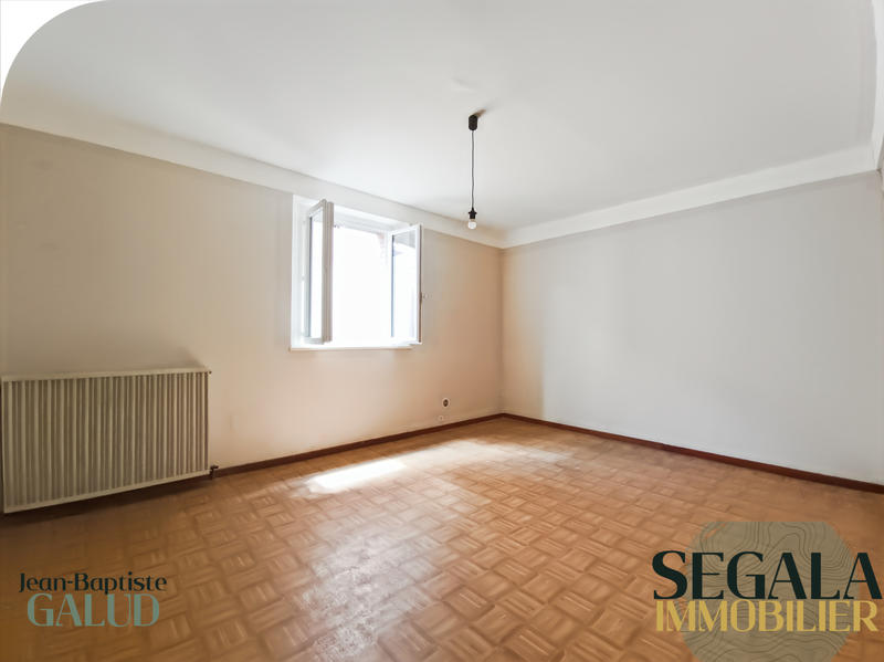 Maison - 96 m² - 4 pièces