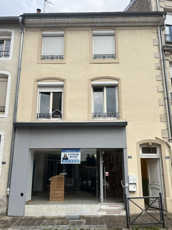 Immeuble - 170 m² - 5 pièces