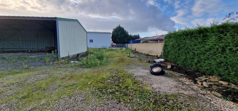 Local commercial - 305 m² - 5 pièces