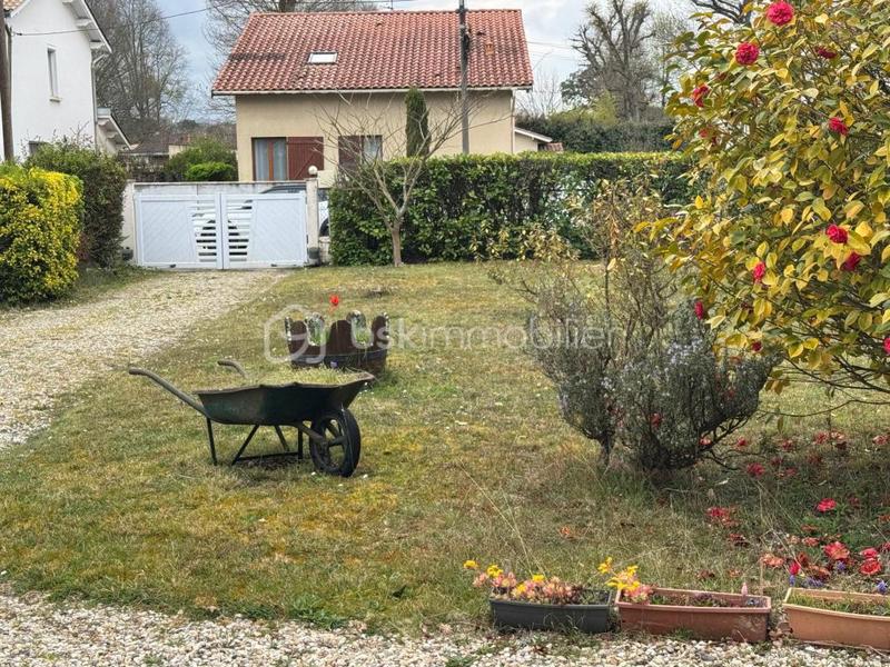 Maison traditionnelle - 66 m² - 4 pièces