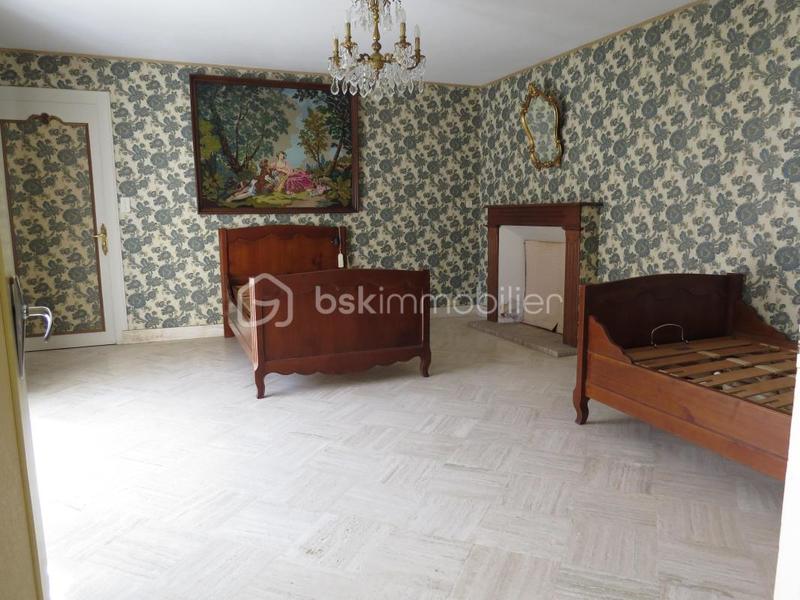 Corps de ferme - 161 m² - 7 pièces