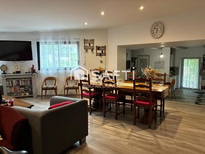 Maison - 130 m² - 6 pièces