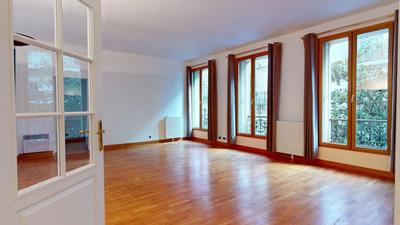 Appartement - 120 m² - 4 pièces