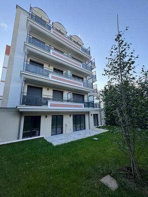 Appartement - 97 m² - 4 pièces