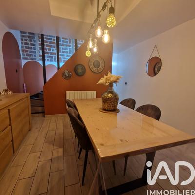 Maison - 105 m² - 4 pièces