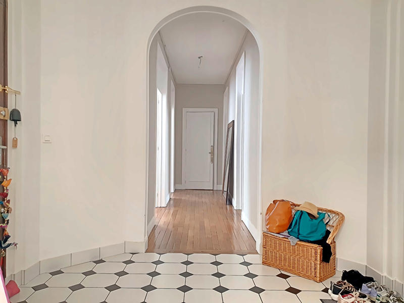 Appartement - 107 m² - 3 pièces