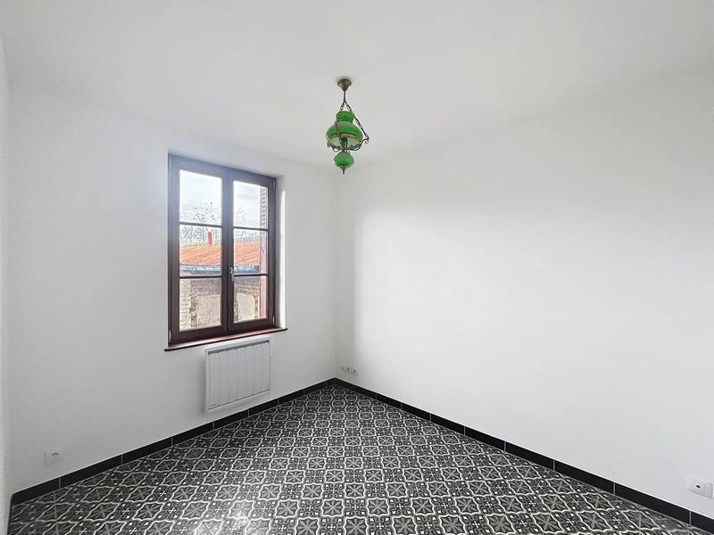 Maison - 80 m² - 5 pièces