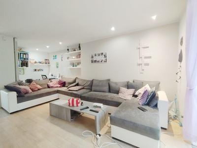 Maison - 175 m² - 8 pièces