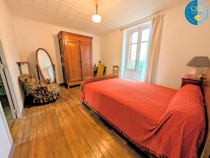 Maison - 102 m² - 6 pièces