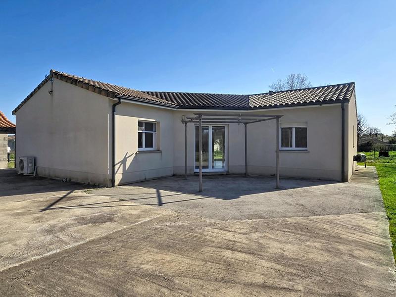 Maison - 102 m² - 4 pièces