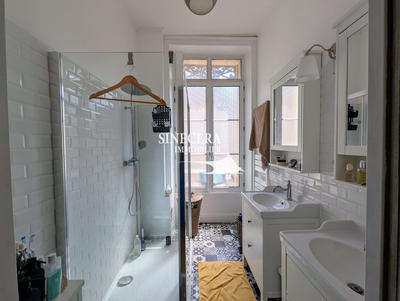 Appartement - 77 m² - 3 pièces