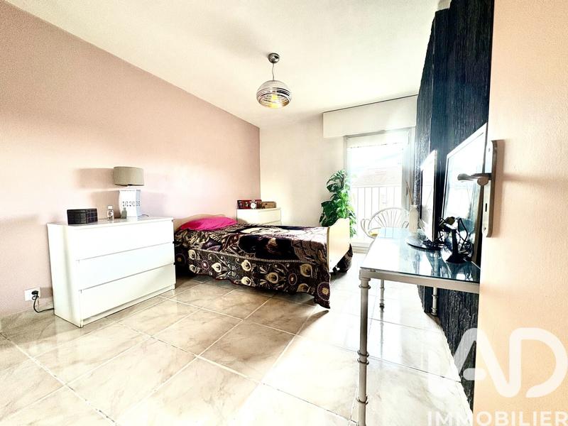 Appartement - 75 m² - 4 pièces