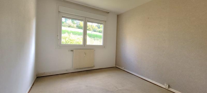 Appartement - 85 m² - 5 pièces