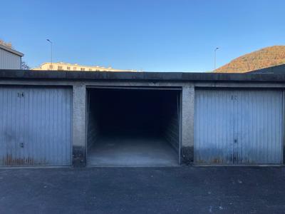 Parking / Garage - 11 m²