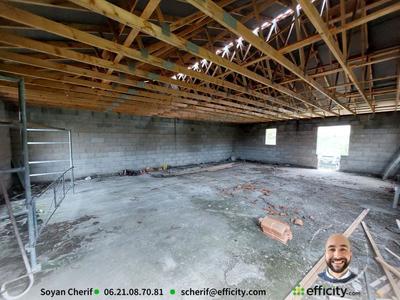 Maison - 200 m² - 2 pièces