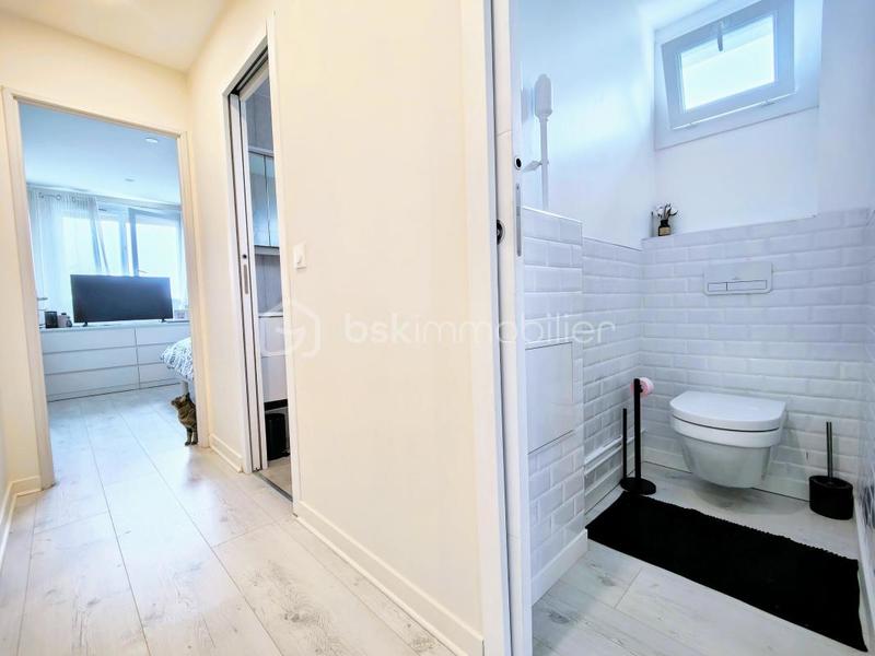 Appartement - 75 m² - 5 pièces