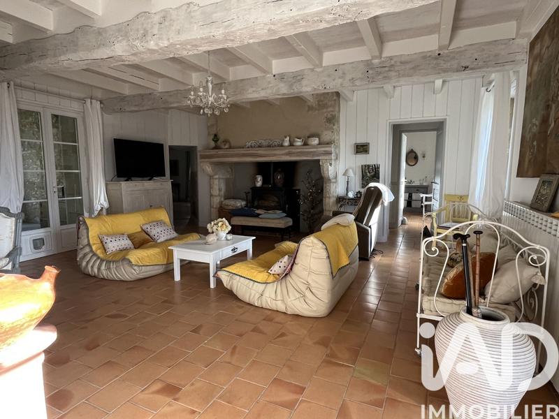 Maison - 200 m² - 6 pièces