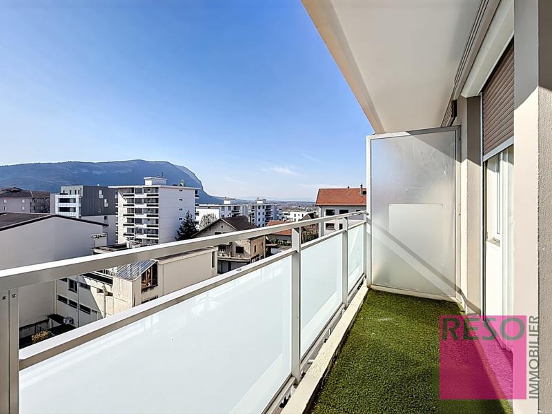 Appartement - 100 m² - 4 pièces