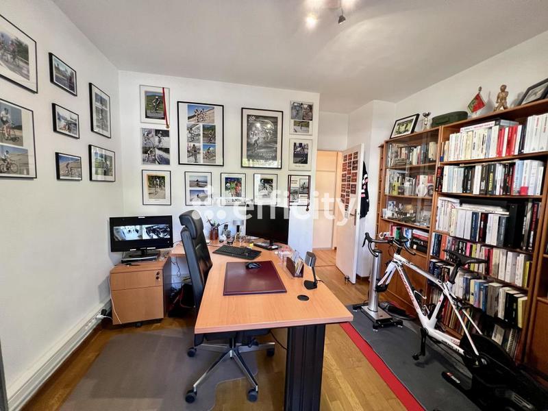 Appartement - 94 m² - 4 pièces