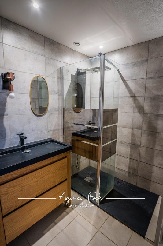 Appartement - 74 m² - 3 pièces