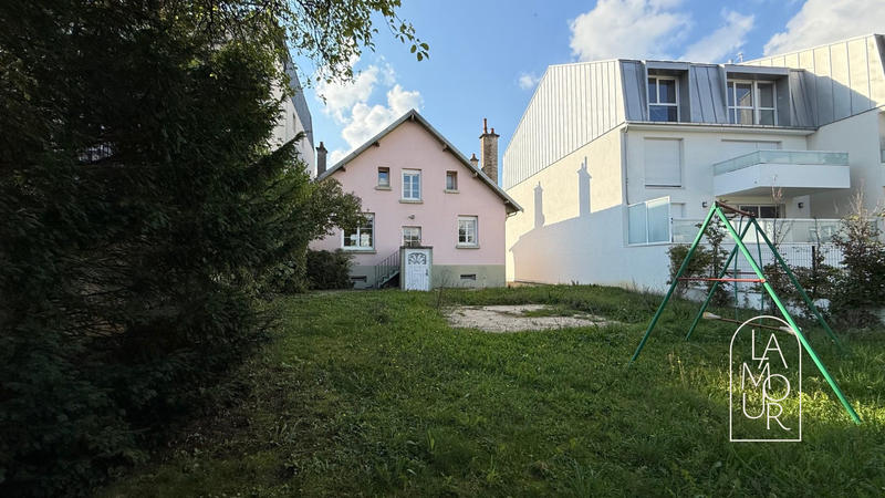 Maison ancienne - 115 m² - 6 pièces