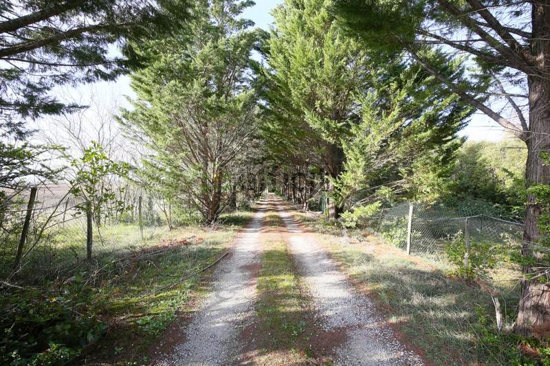 Maison - 260 m² - 8 pièces