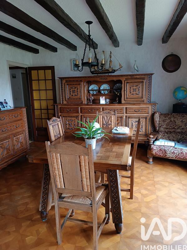 Maison - 95 m² - 5 pièces