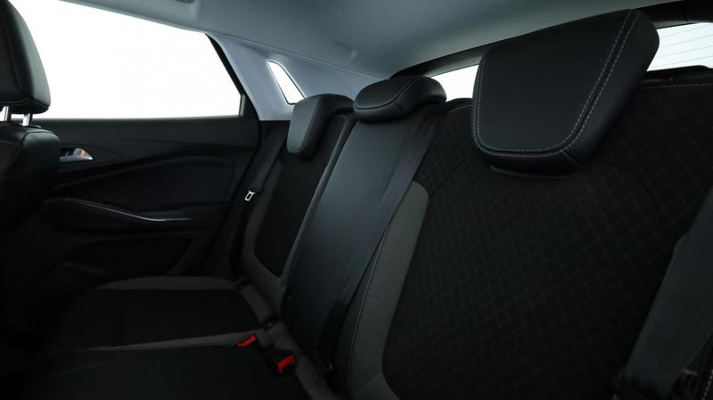 Opel Grandland X 1.5 Diesel Design &amp; Tech Auto 130 ch