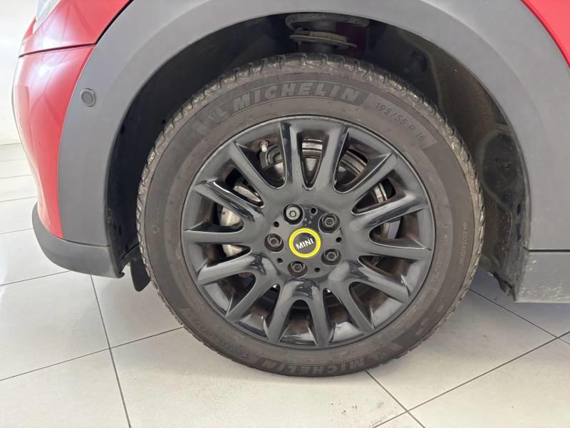 Mini Mini Hatch 3 Portes Cooper se 184 ch Edition Premium Plus