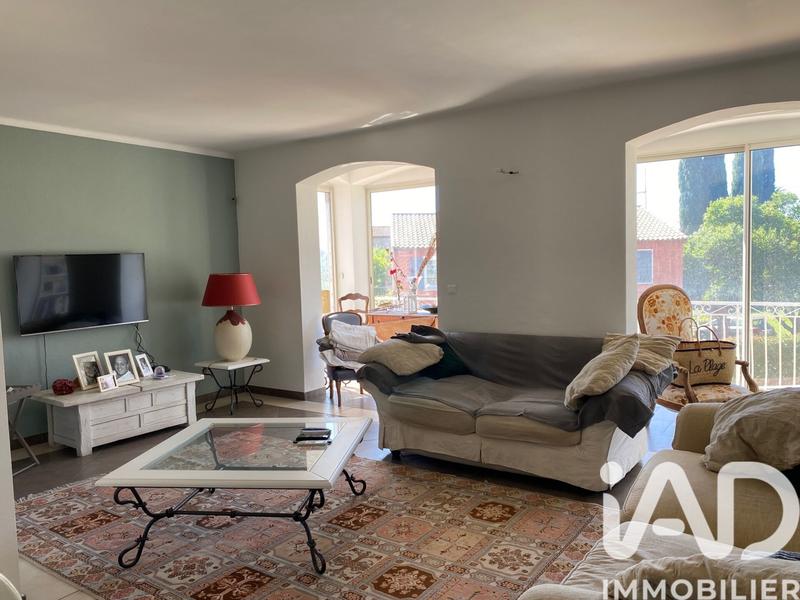 Maison - 290 m² - 14 pièces