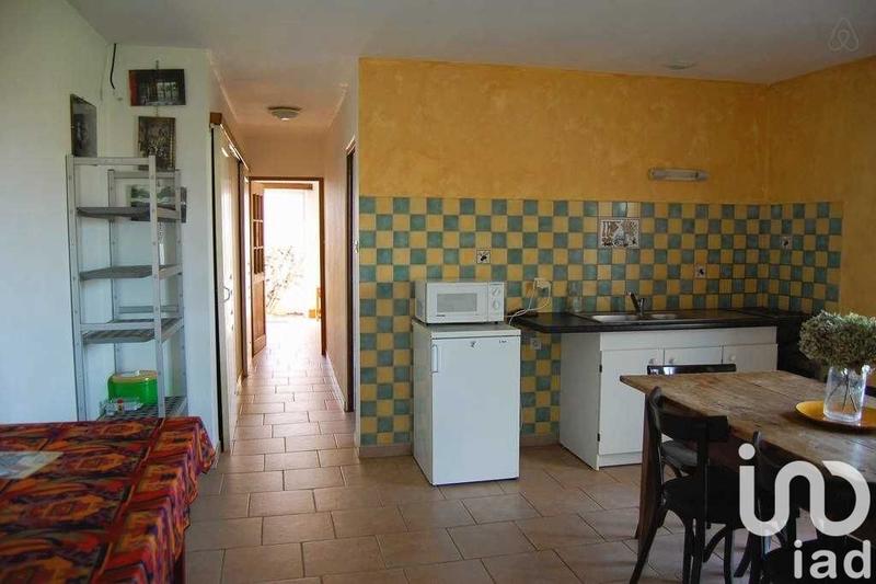 Maison - 630 m² - 20 pièces