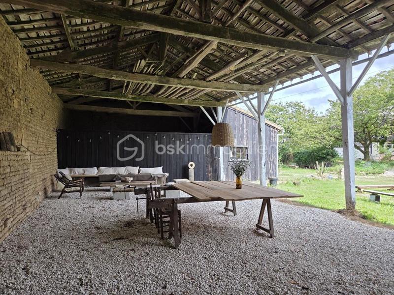 Maison en pierre - 160 m² - 6 pièces