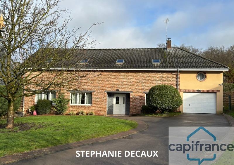 Pavillon - 241 m² - 11 pièces