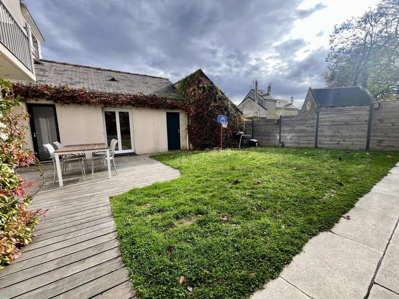 Demeure - 115 m² - 5 pièces