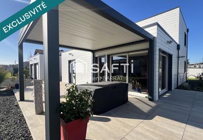 Maison - 135 m² - 4 pièces