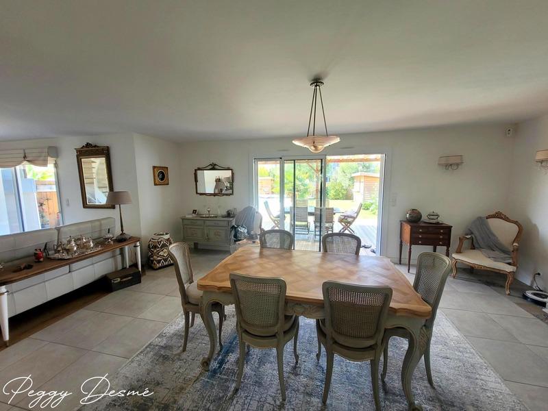 Villa - 170 m² - 6 pièces